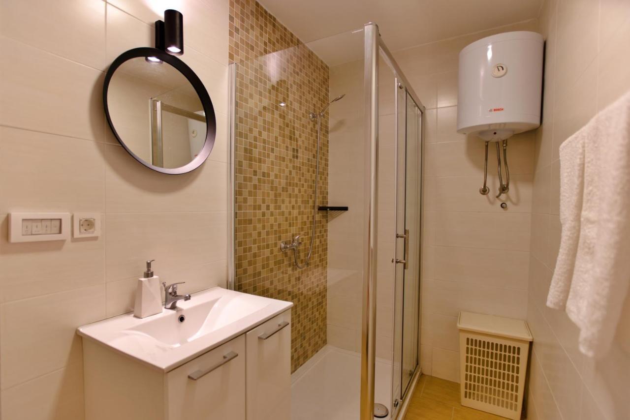 Apartments Kiwi Rovinj Extérieur photo